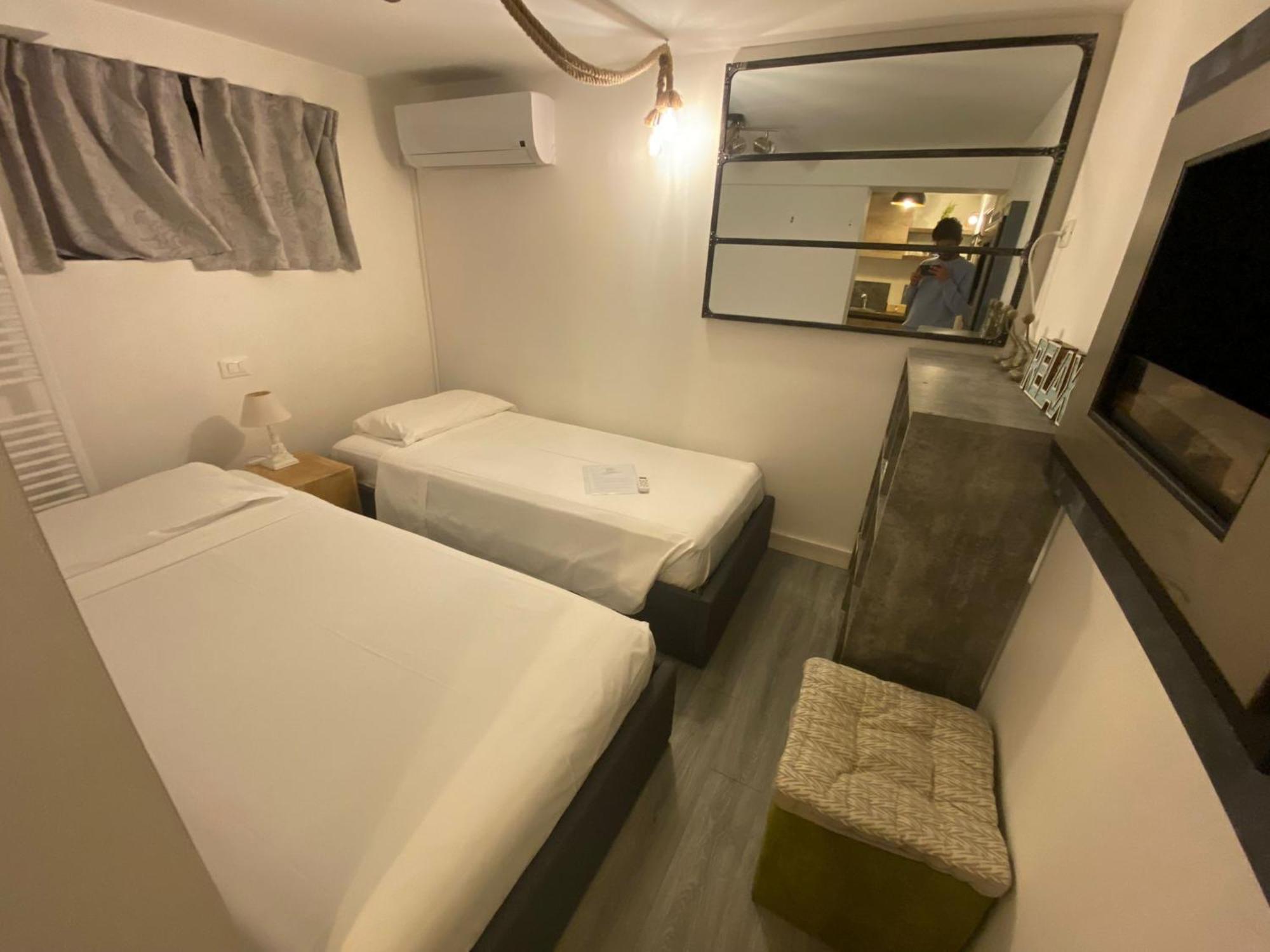 Double A Guest House メストレ エクステリア 写真