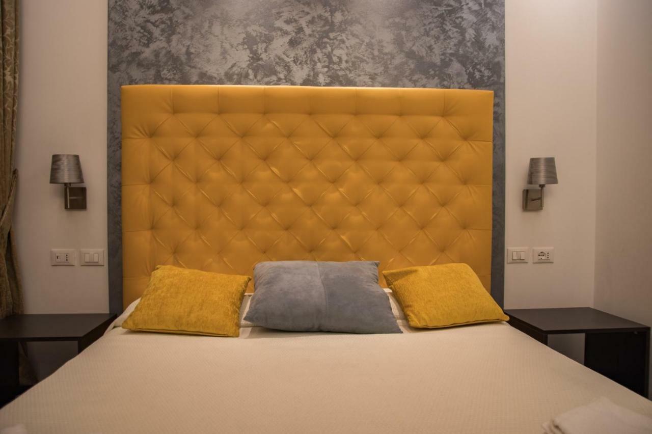 Double A Guest House メストレ エクステリア 写真